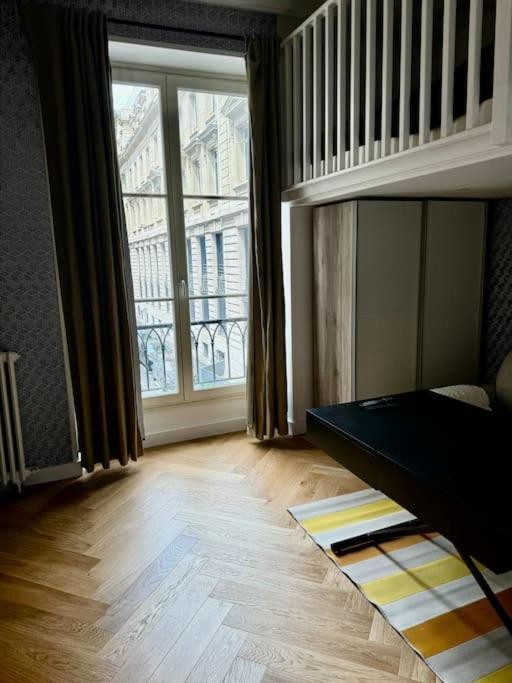 Appartement Au Coeur De Paris Exterior photo